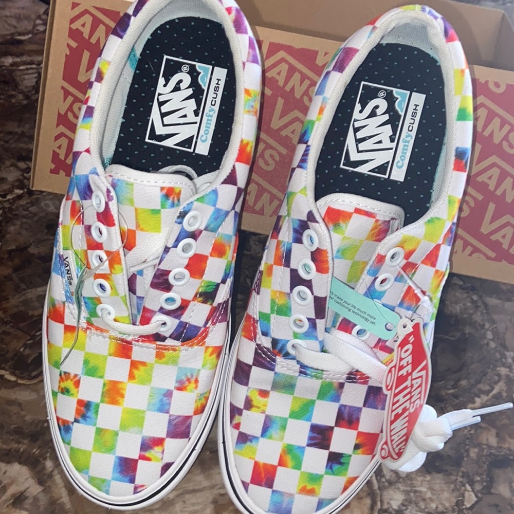 NEW Unisex Vans Shoes